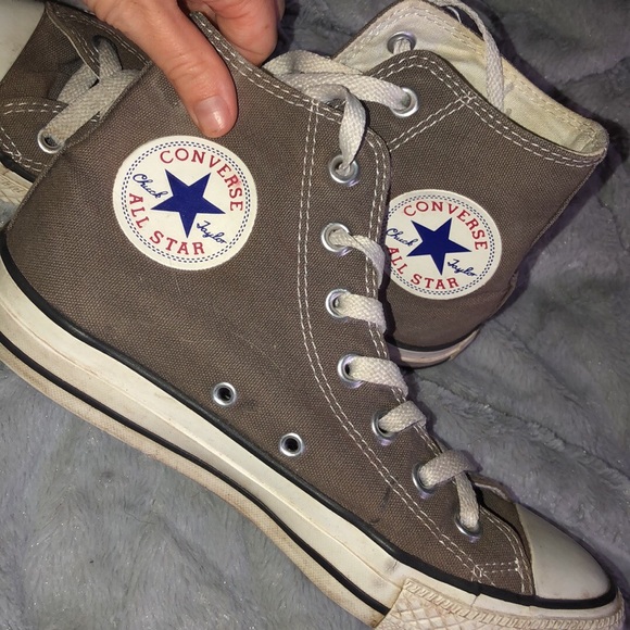 Converse - Picture 1 of 3